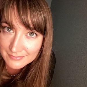 Meet your Posher, Carla